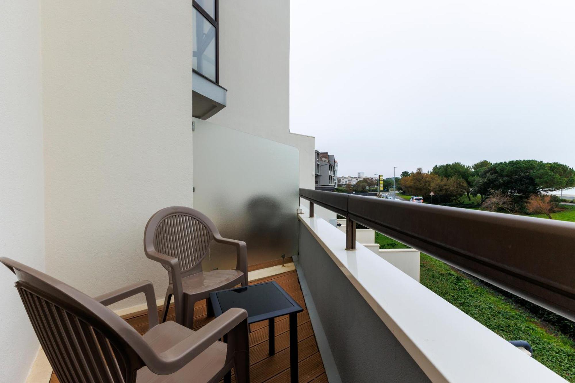 Logis Hotel Le Rochelois La Rochelle  Exterior photo